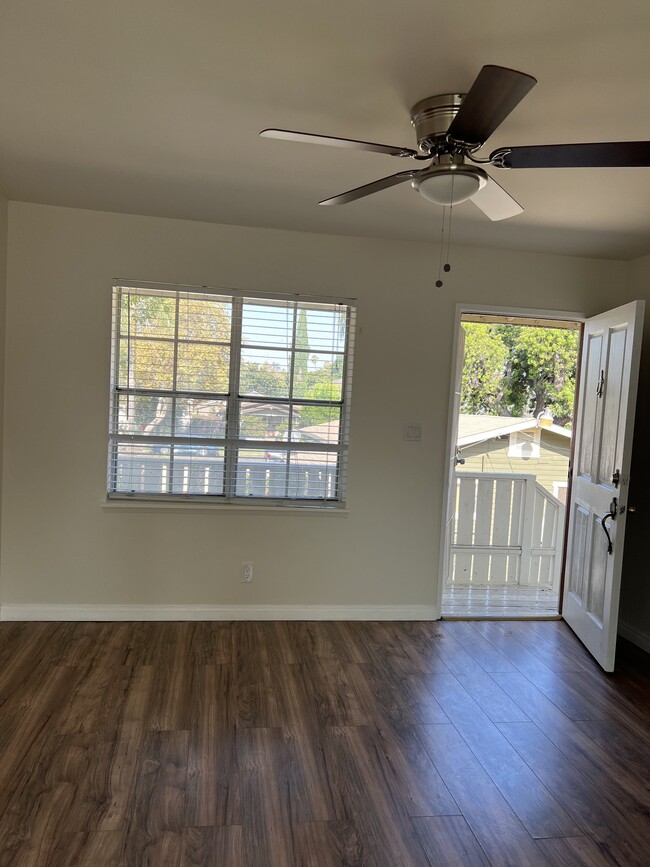 Photo - 132 N Yale Ave Unit 132