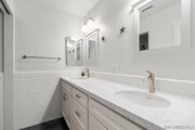 Photo - 442 3rd St House