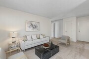 Upgraded Apartment - Malibu South Apartments