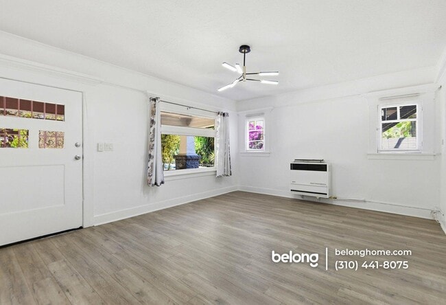 Photo - 1478 W Vernon Ave Unit 1