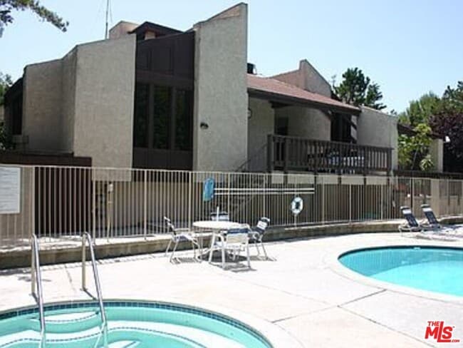 Photo - 4105 Summertime Ln