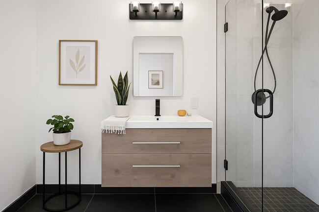 Photo - 3332 Madera Ave