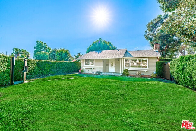 Building Photo - 5353 Don Pio Dr Rental