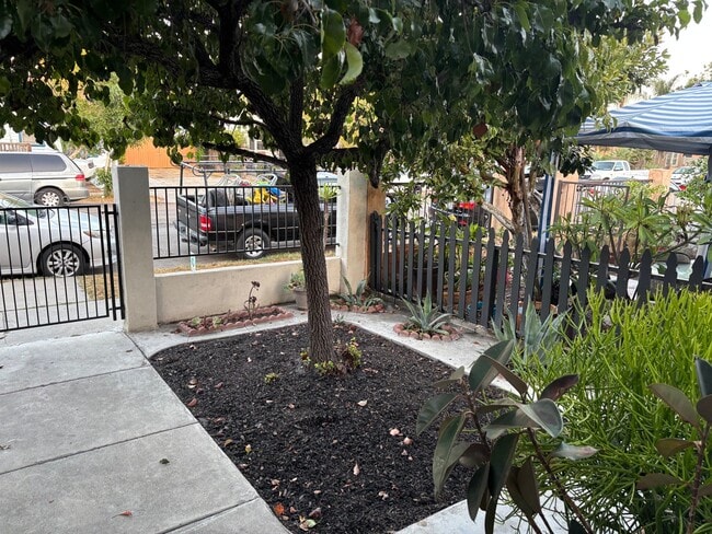 Photo - 4248 41st St