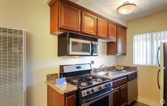 Building Photo - The Huntington at Pasadena Rental