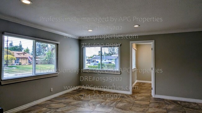 Photo - 15068 Mountain Spring St