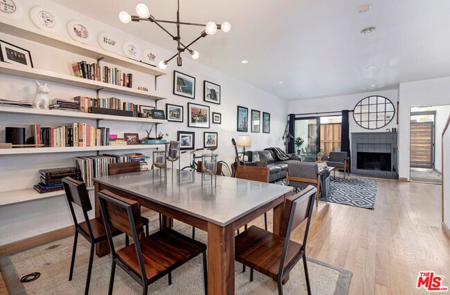 Photo - 1133 24th St Unit 2