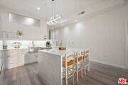 Photo - 1100 Wilshire Blvd Unit 3307