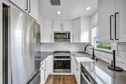Photo - 19623 Hartland St