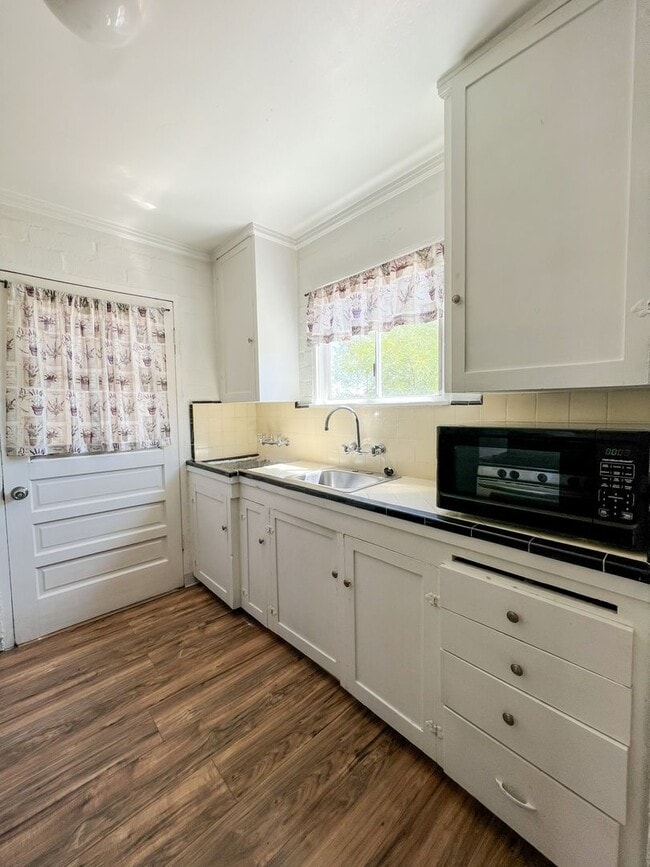 Photo - Manzanita Unit 6570
