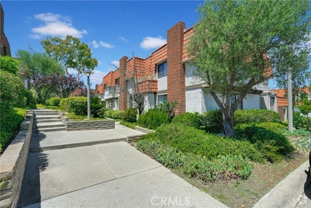 Building Photo - 27937 Ridgebluff Ct Rental