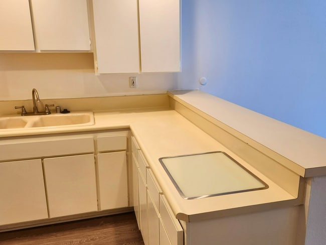 Photo - Hillside Terrace Apartments