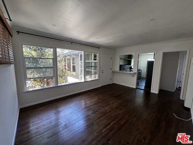 Photo - 2115 Ocean Park Blvd Unit #4