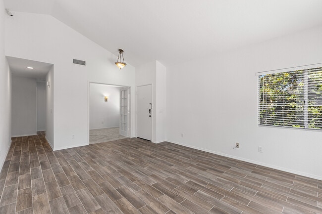 Photo - 11239 Avenida De Los Lobos