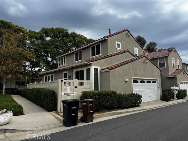 Building Photo - 45 Paseo Vespertino