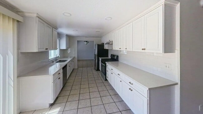 Photo - 13677 Golden Eagle Ct