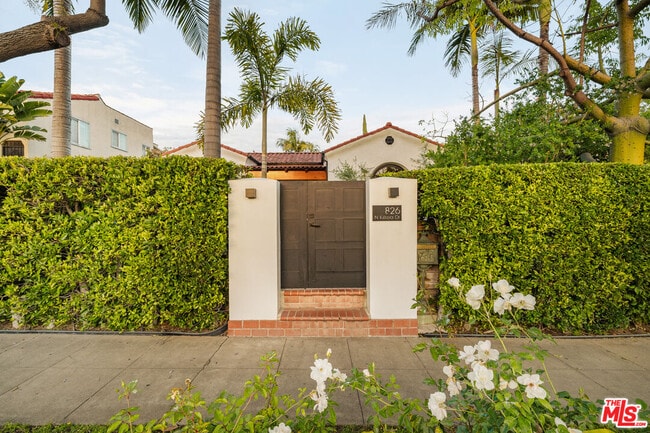 Photo - 826 N Kilkea Dr