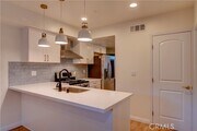 Photo - 1048 Maple St