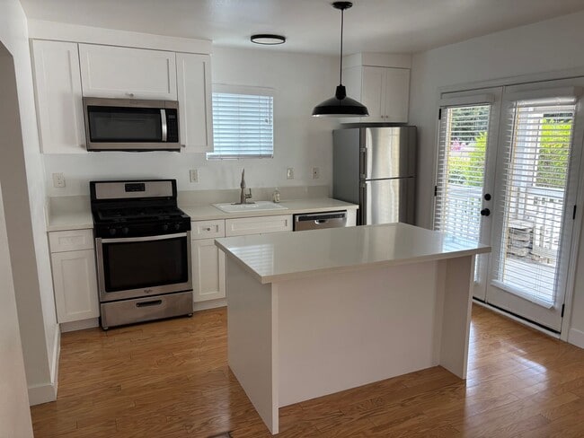 Photo - 3232 Verdugo Rd Unit 3238 1/2