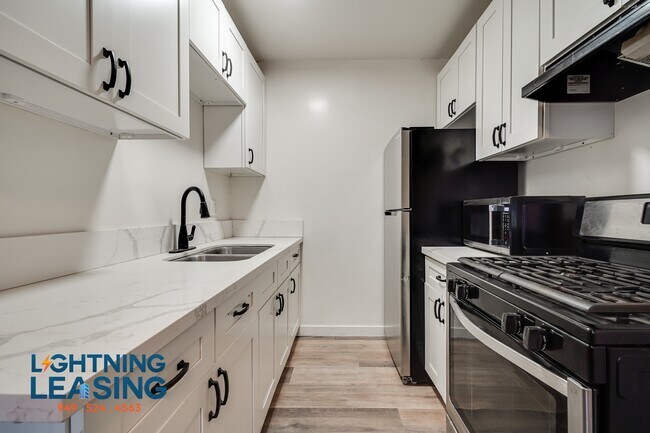 Photo - 3845 Gibraltar Ave Condo Unit 10D