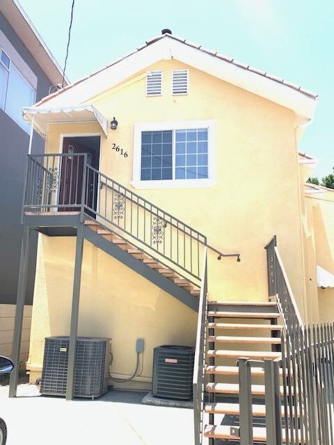 Building Photo - 2618Cull Unit 2616