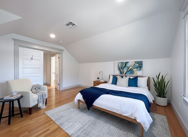 Photo - 929 W 23rd St Unit 929