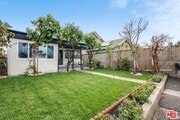 Photo - 5514 Woodman Ave