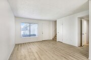 Photo - 165 Wiseman Way