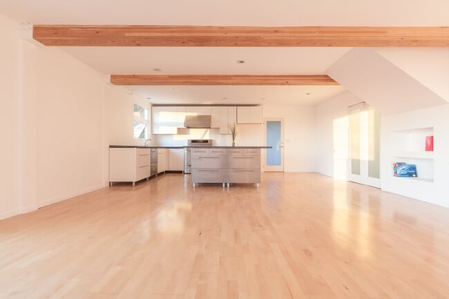 Photo - 2028 Lemoyne St Unit 2028