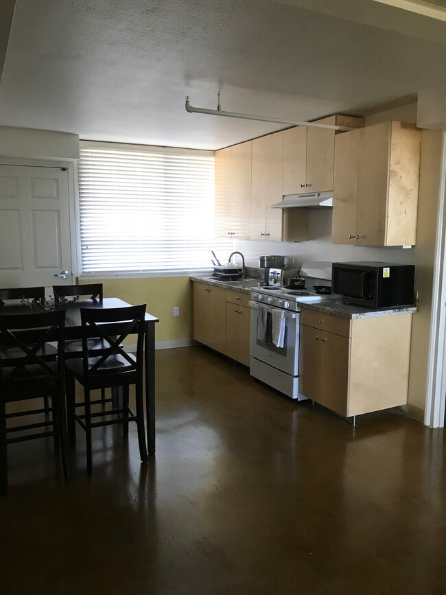 Photo - Westside Residence Hall