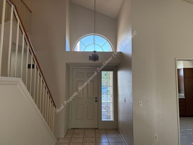 Photo - *** Please call us @ 661-266-1400 for info...