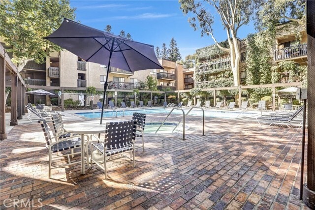 Photo - 22100 Burbank Blvd Unit 130C