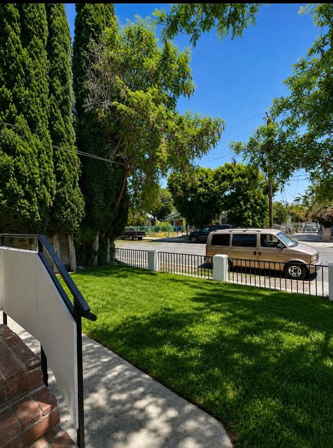 Photo - 1124 Kewen St