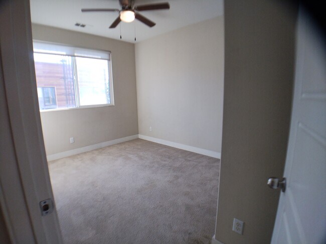 Photo - 139 W Live Oak Ave Unit D