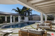 Photo - 7052 Dume Dr House