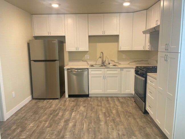 Photo - 1417 Shoshone St Unit 1417 Shoshone Street #3