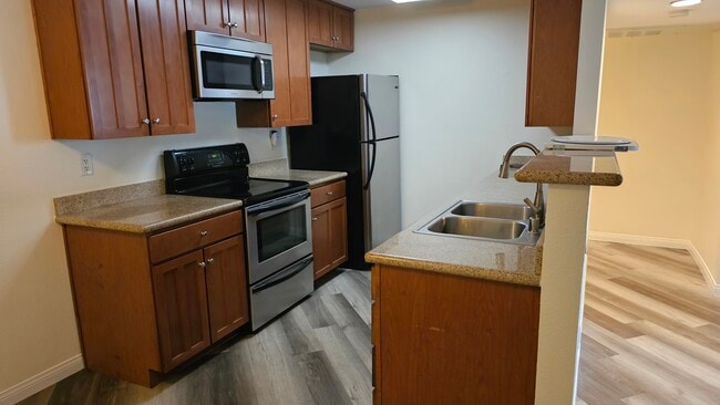 Photo - 210 Chambers Street Unit #6