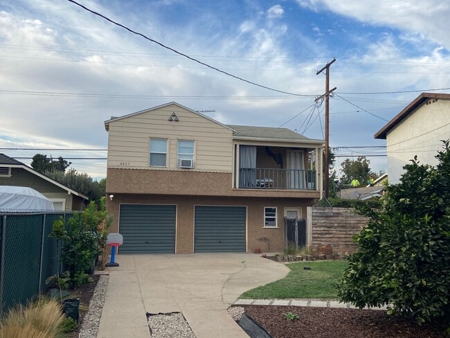 Building Photo - 4557 Alumni Ave Unit 1