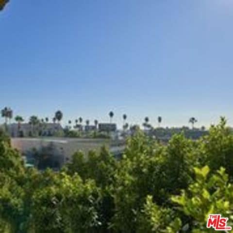 Photo - 1540 N Fuller Ave Unit 7