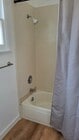 Bathroom - tub/shower - 409