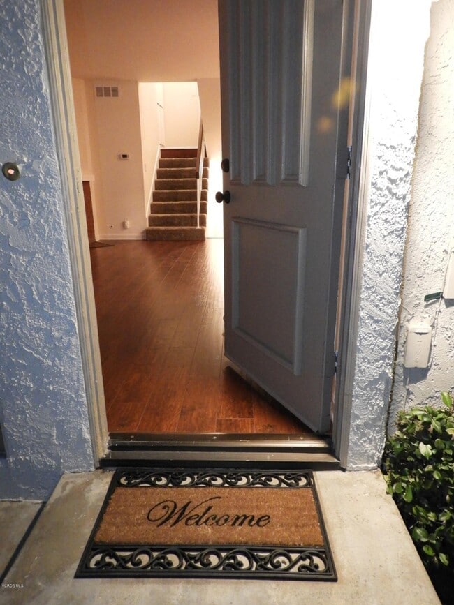 Building Photo - 1299 Ramona Dr