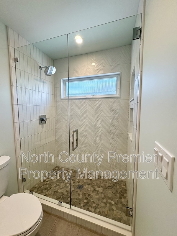 Photo - 4673 32nd St