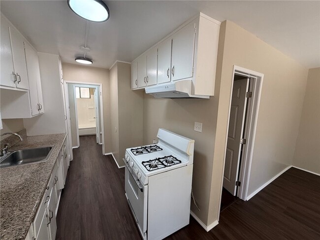 Photo - 414 N San Gabriel Ave Unit 2