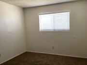 Photo - 44652 Beech Ave