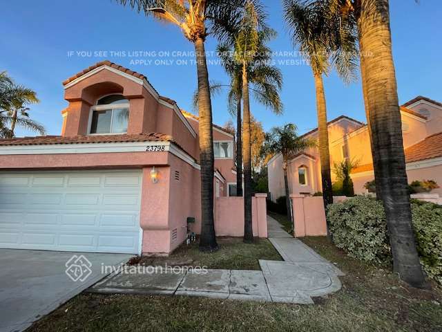 Building Photo - 23798 Vía Olivia