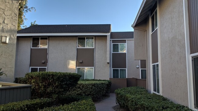 Building Photo - 6333 College Grove Way Unit 5109