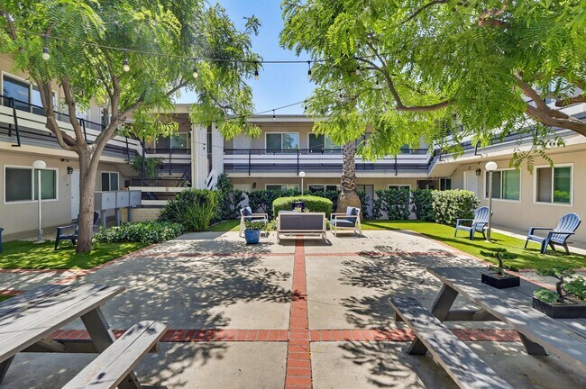 Photo - 3105 W 27th St Unit 28