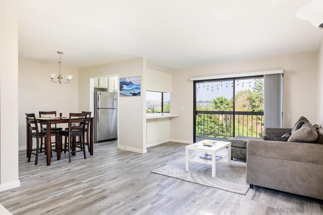 Photo - 5125 Fontaine St Unit 205