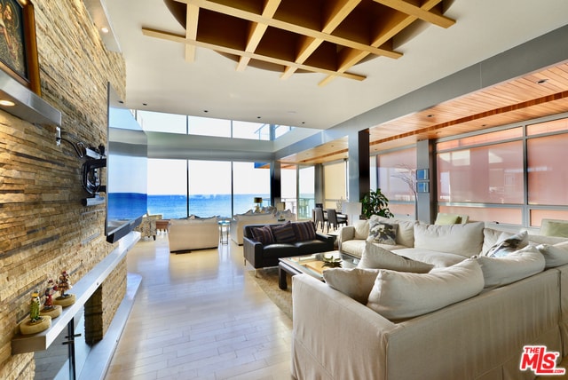 Photo - 24826 Malibu Rd