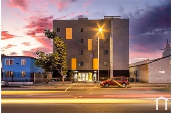 Photo - 10705 Avalon Blvd Unit 215